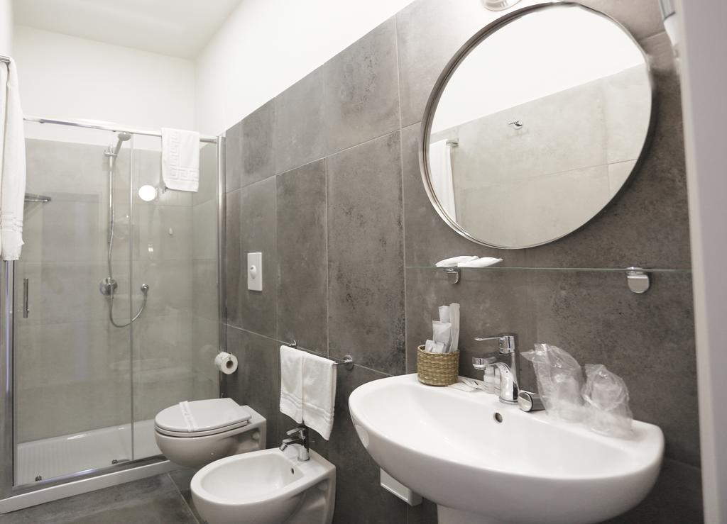 Toledostop ナポリ エクステリア 写真 Bathroom