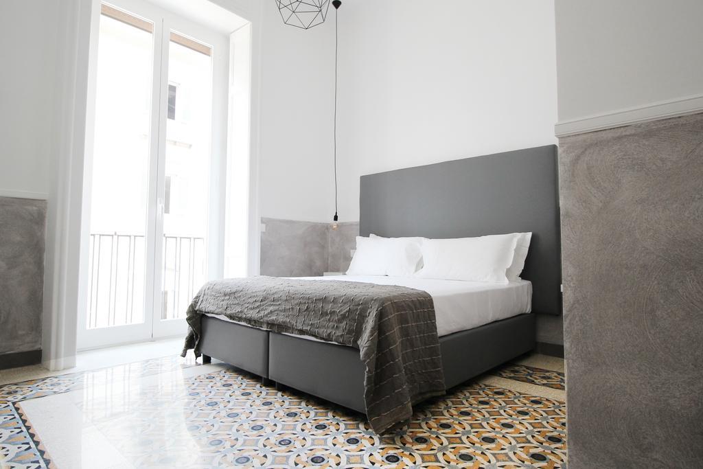 Toledostop ナポリ エクステリア 写真 A bedroom